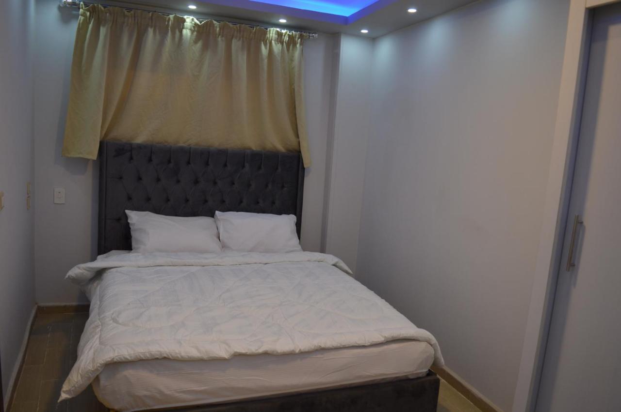 Magic Golden Pyramids View Hotel Kafret el-Gabal Екстериор снимка