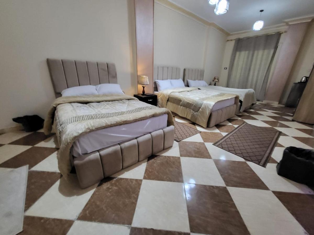 Magic Golden Pyramids View Hotel Kafret el-Gabal Екстериор снимка