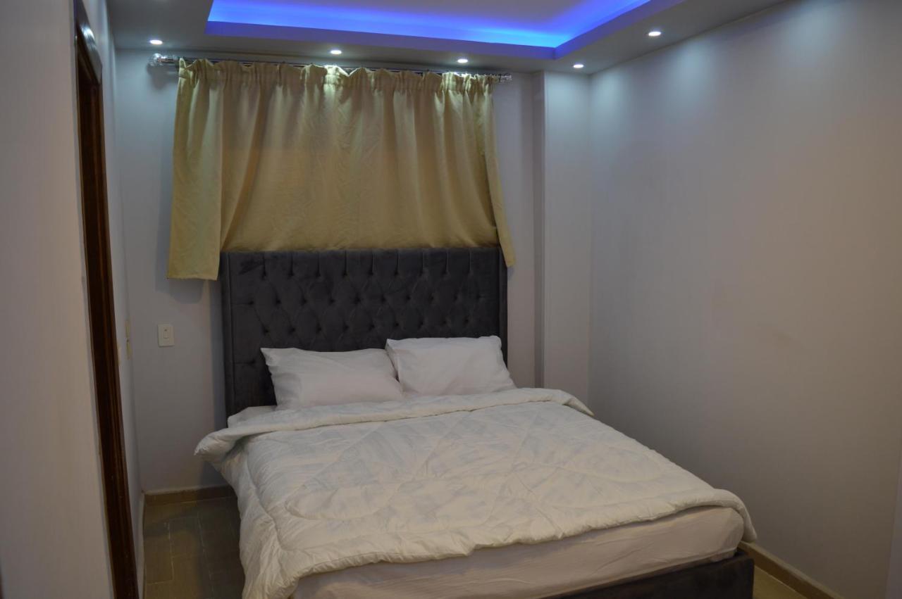 Magic Golden Pyramids View Hotel Kafret el-Gabal Екстериор снимка