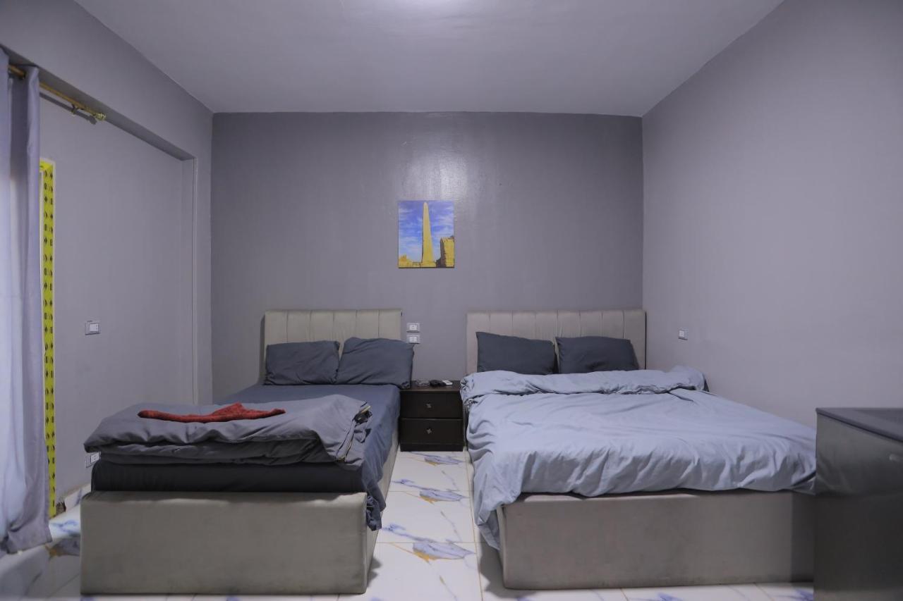 Magic Golden Pyramids View Hotel Kafret el-Gabal Екстериор снимка