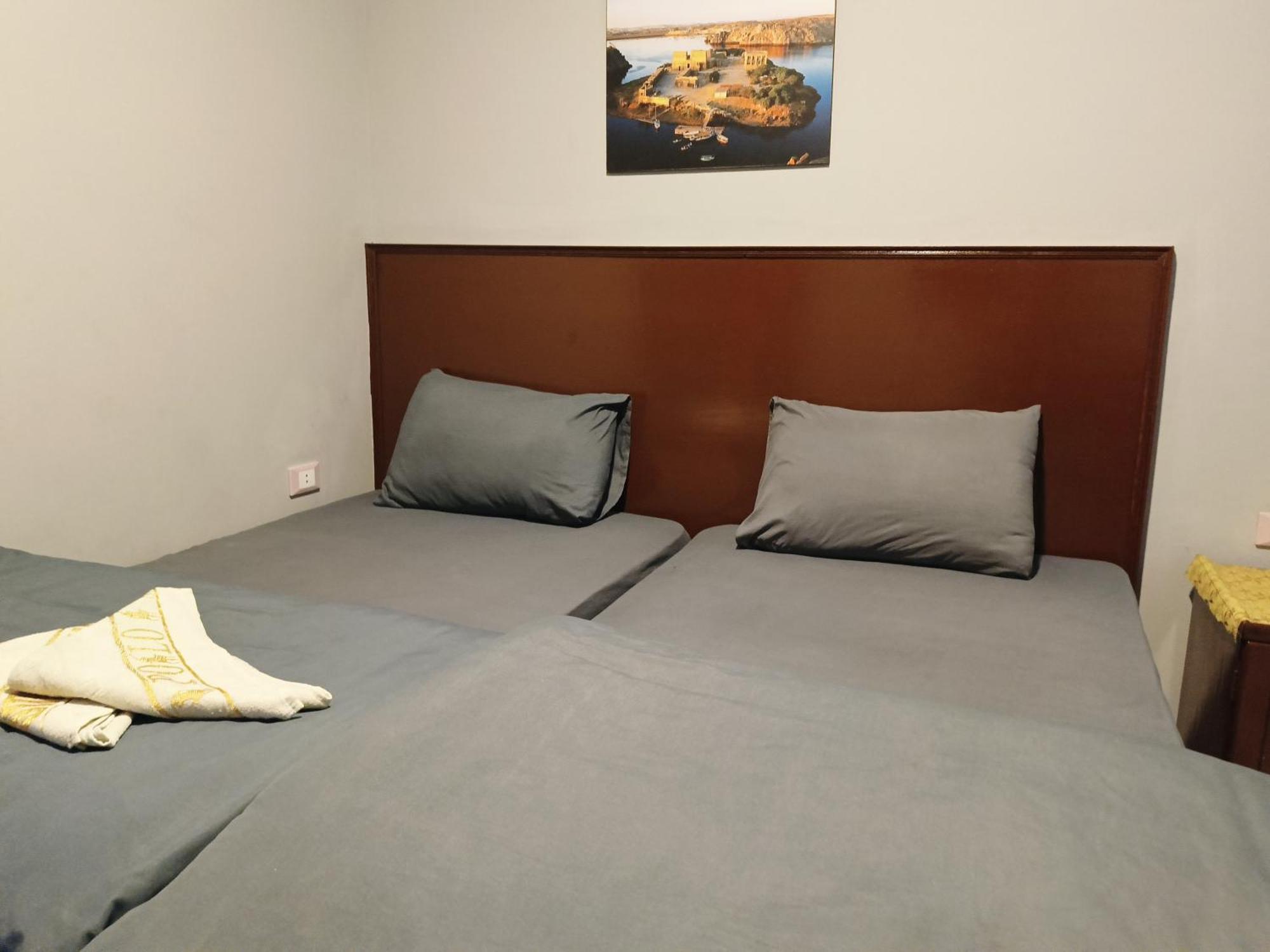 Magic Golden Pyramids View Hotel Kafret el-Gabal Екстериор снимка